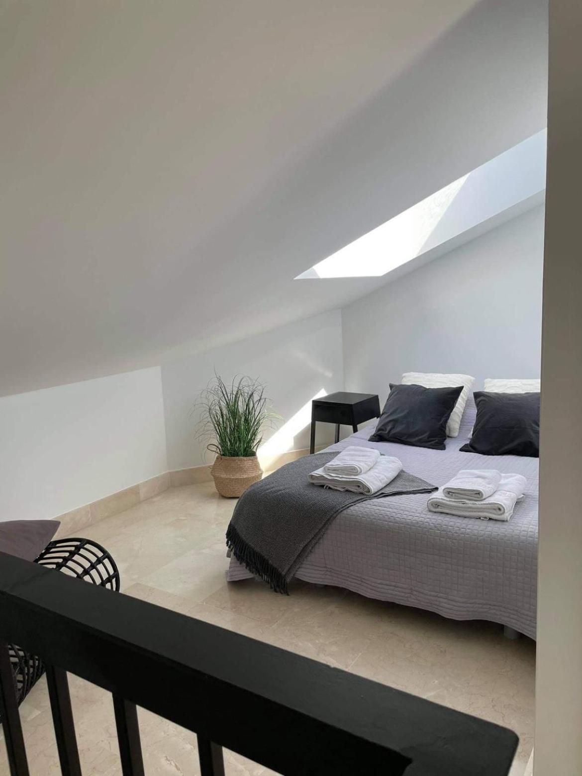 Penthouse With Sea Views In Marbella Exterior foto